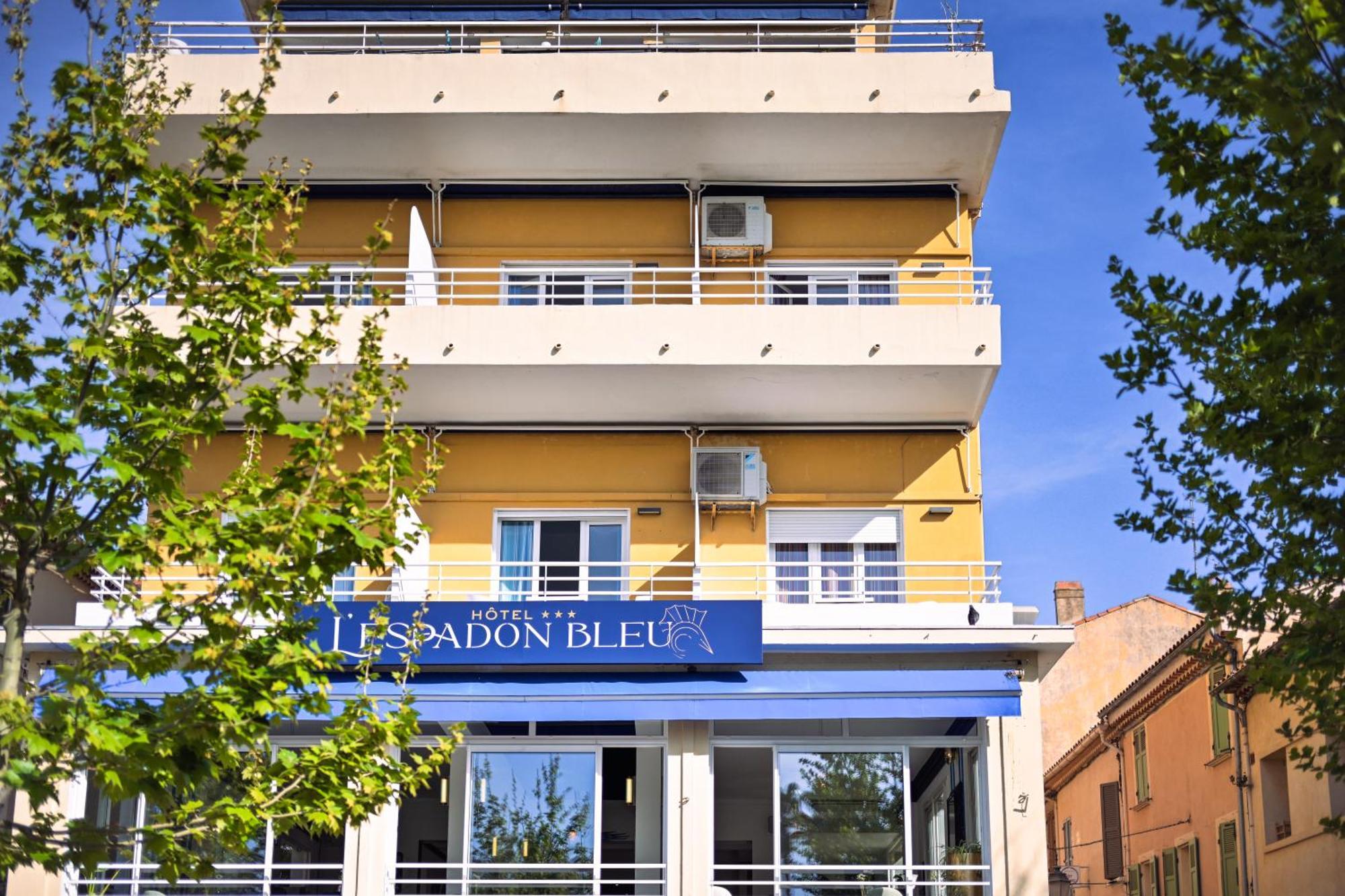 Hotel Espadon Bleu Le Lavandou Exteriér fotografie