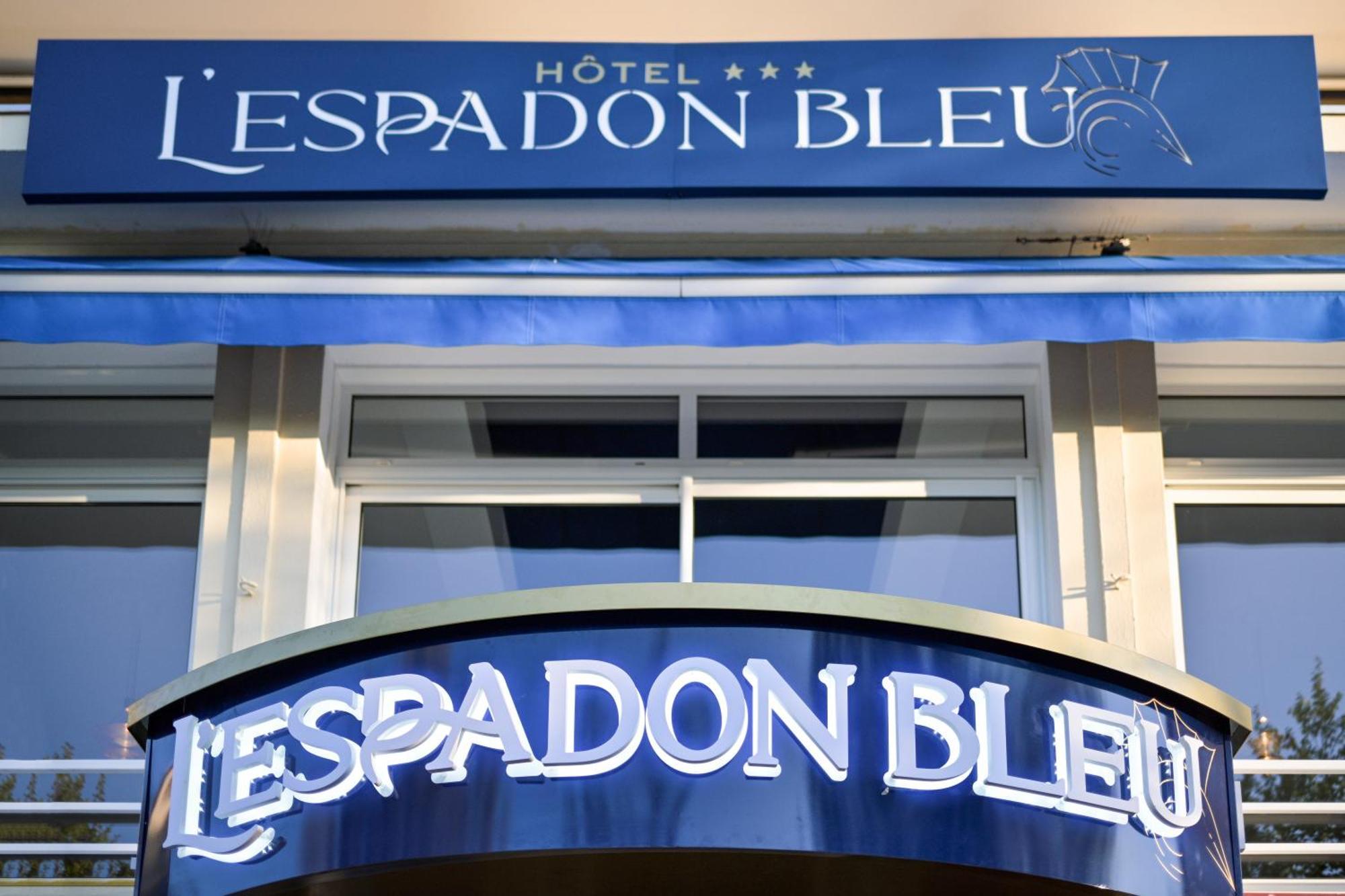 Hotel Espadon Bleu Le Lavandou Exteriér fotografie