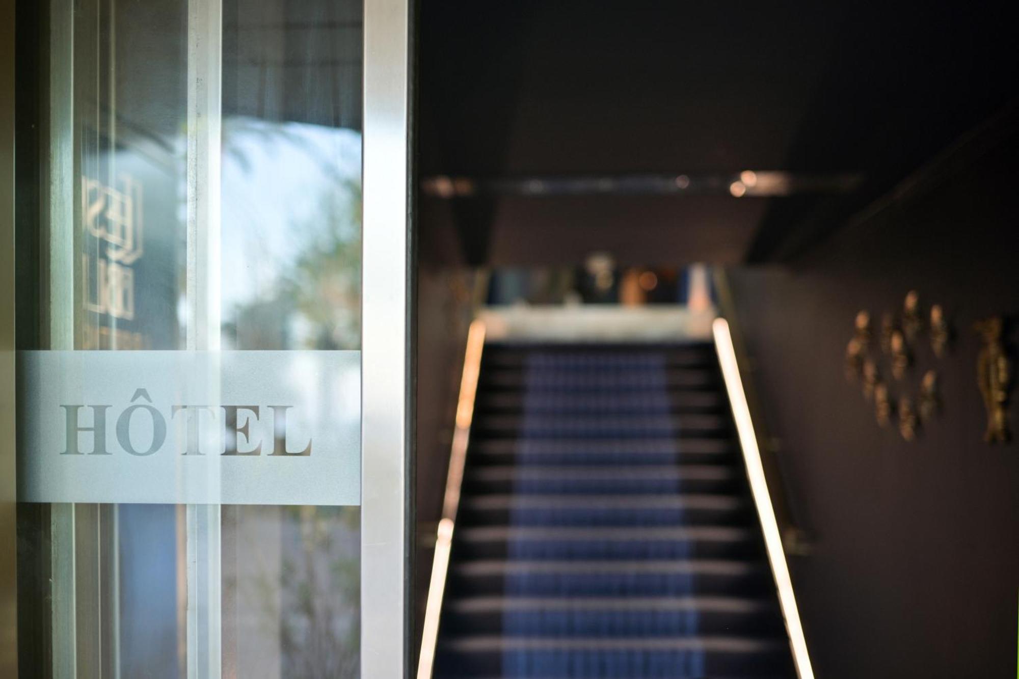 Hotel Espadon Bleu Le Lavandou Exteriér fotografie