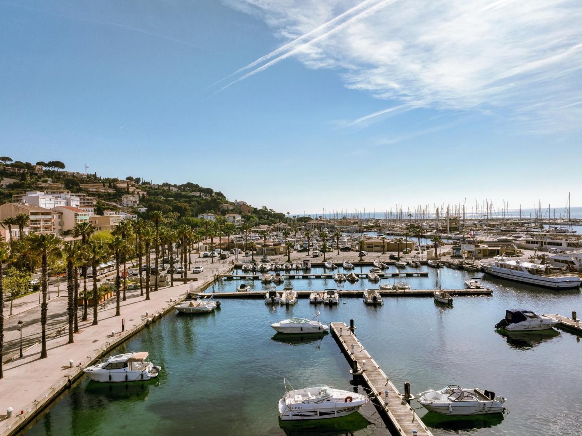 Hotel Espadon Bleu Le Lavandou Exteriér fotografie