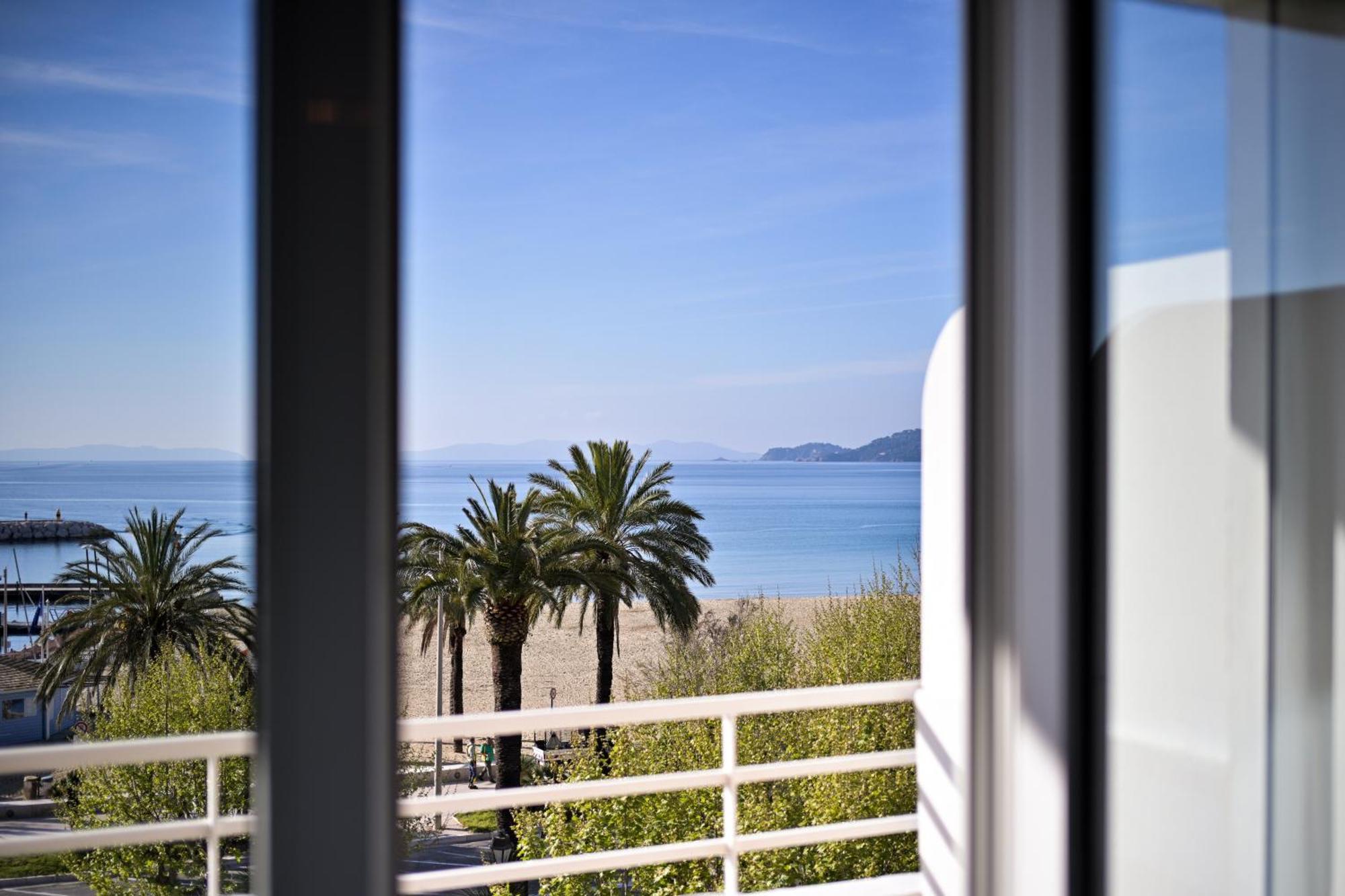 Hotel Espadon Bleu Le Lavandou Exteriér fotografie