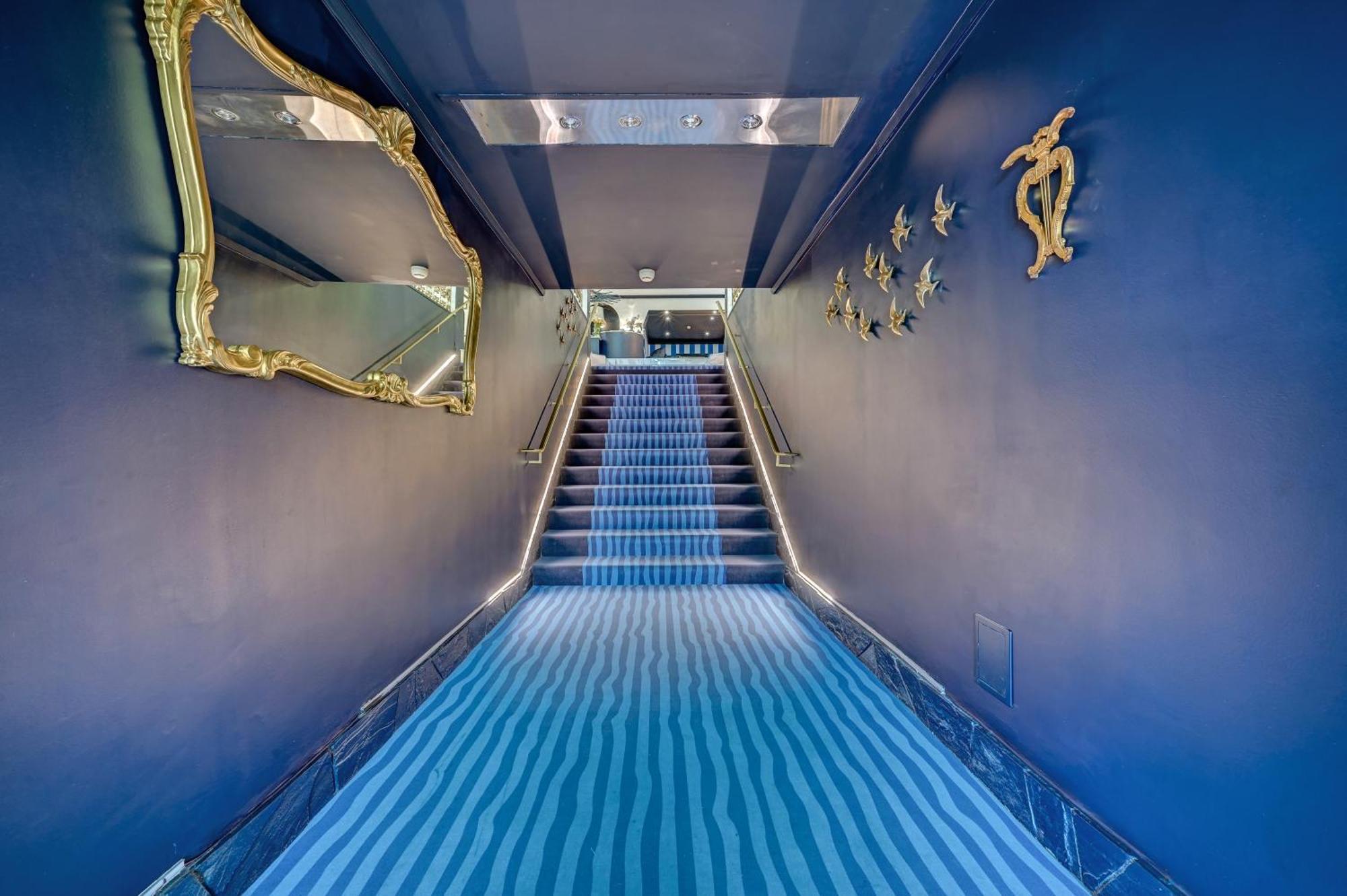 Hotel Espadon Bleu Le Lavandou Exteriér fotografie