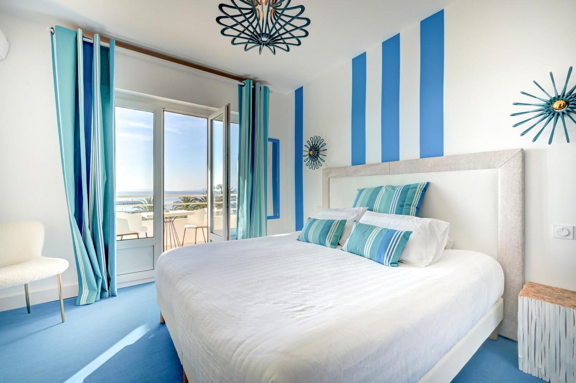 Hotel Espadon Bleu Le Lavandou Exteriér fotografie
