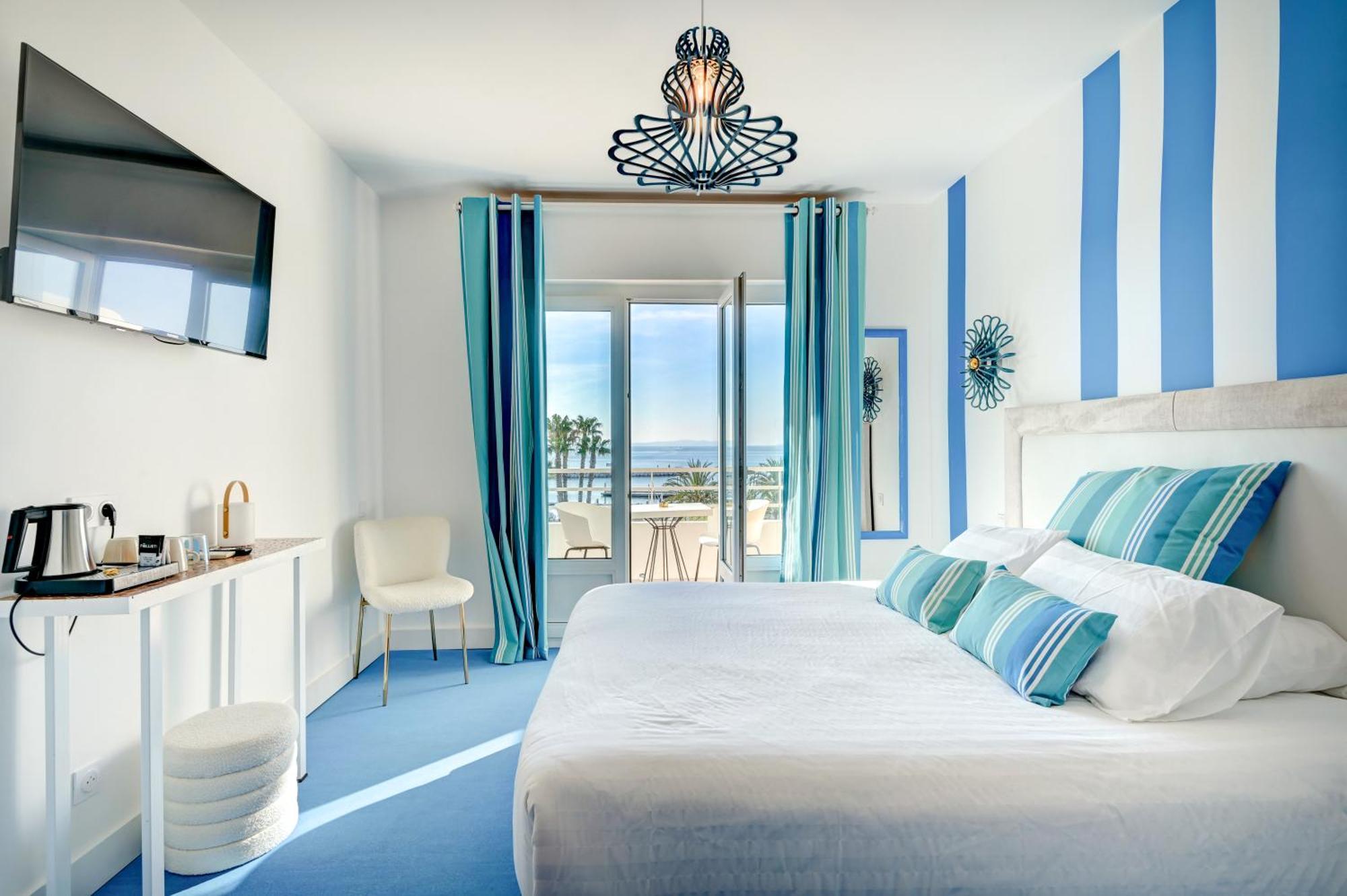 Hotel Espadon Bleu Le Lavandou Exteriér fotografie